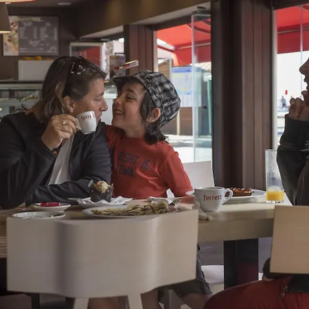 ホテル Rosamar & 4*s リョレート・デ・マル